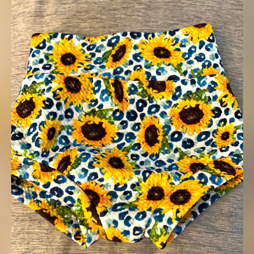 0/3months Sunflower Diaper Cover